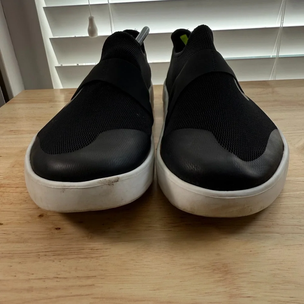 OOFOS OOmg Low Sneakers Men's Black Mesh Slip-On Sport Shoes Comfort -‎ 13